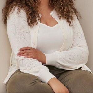 Torrid 4X Cream Star Pattern Pointelle Knit Cardigan Sweater